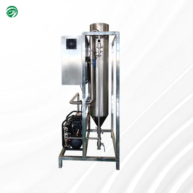 Non-transparent liquid UV sterilizer