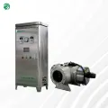 Medium-pressure UV sterilizer for the electronics industry