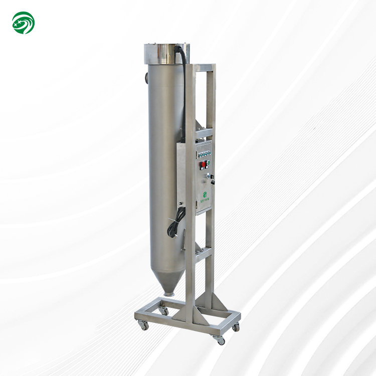 Non-transparent liquid UV sterilizer